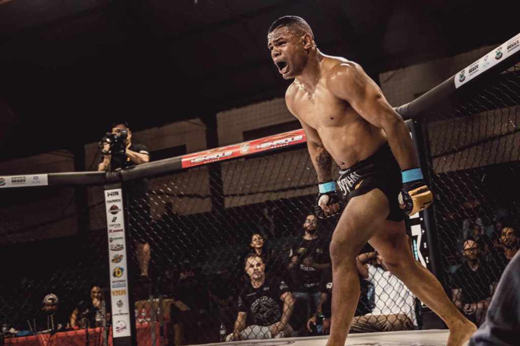 Dominium Championship 21: Clesio ‘Caveirinha’ Monteiro defende cinturão peso-pena contra Lucas Borges em Monte Mor/SP no fim de&nbsp;novembro