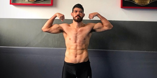 Vitor Showman bate peso e confirma duelo diante de Romenigue Menezes na Copa Thunder Fight&nbsp;29