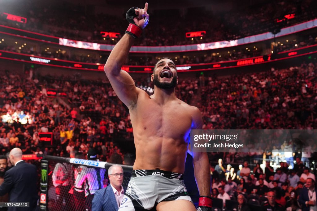 Gabriel Bonfim encara Ange Loosa no UFC&nbsp;Denver