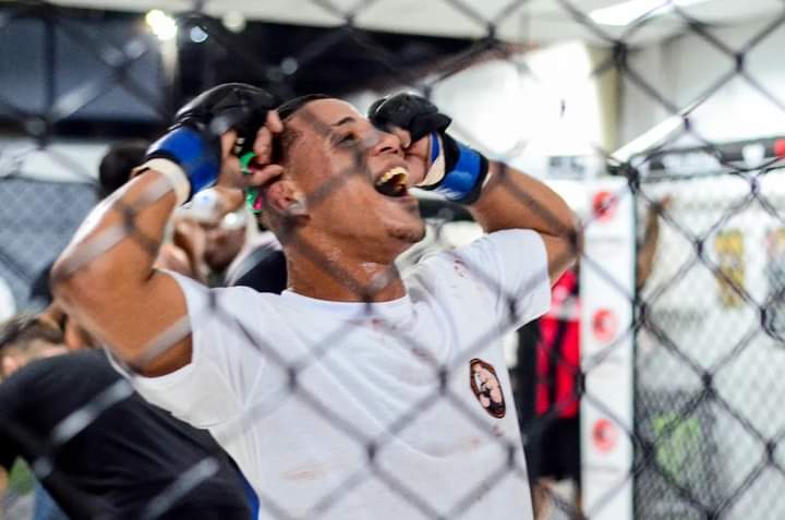 Diogo Yashiro enfrenta Aridriano Oliveira no Shooto Brasil&nbsp;123