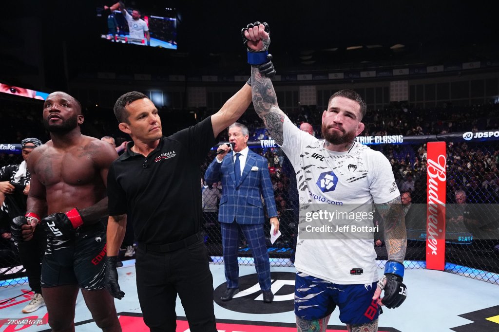 UFC Fight Night 255: Sean Brady surpreende e finaliza Leon Edwards; dois de três brasileiros vencem em&nbsp;Londres