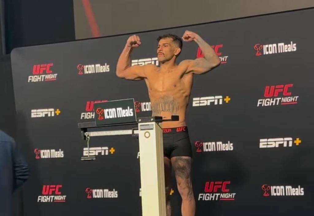 Pedro Falcão enfrenta Victor Henry no UFC On ESPN 65 em&nbsp;abril