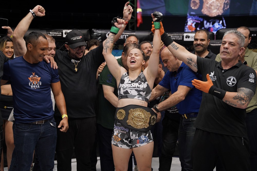 Jungle Fight 135: Carol Foro e Wagner Reis conquistam cinturões em&nbsp;Brasília/DF