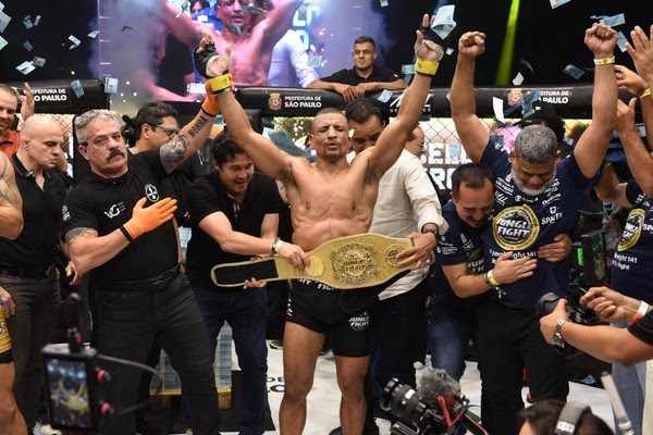 Jungle Fight 141: Marcelo Medeiros e Leidiane Fernandes vencem GP’s e faturam premiação de R$500&nbsp;mil