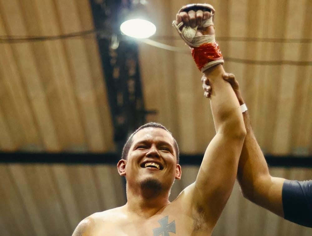 Paulo Silva Falcão finaliza adversário no segundo round e conquista título do WCLA&nbsp;Armageddon